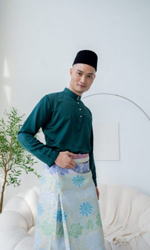 The Khai in Emerald Green (Cekak Musang)